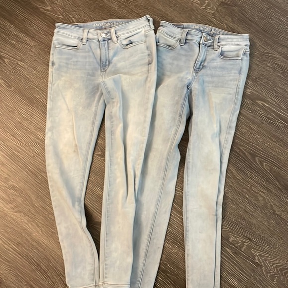 American Eagle Light washed jeans - Picture 1 of 5